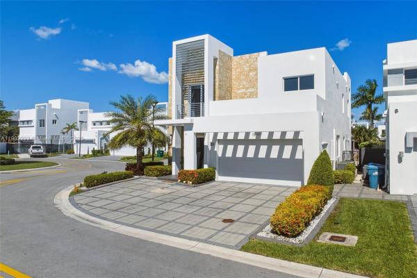 Vesta At Neovita, 10359 NW 67th Ter, Doral, Florida 33178, image 1