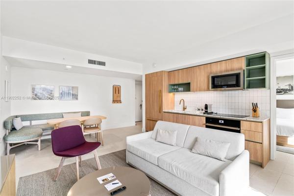 Natiivo Miami, 159 NE 6th St #2405, Miami, Florida 33132, image 2