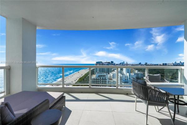 La Tour, 4201 Collins Ave #2101, Miami Beach, Florida 33140, image 1