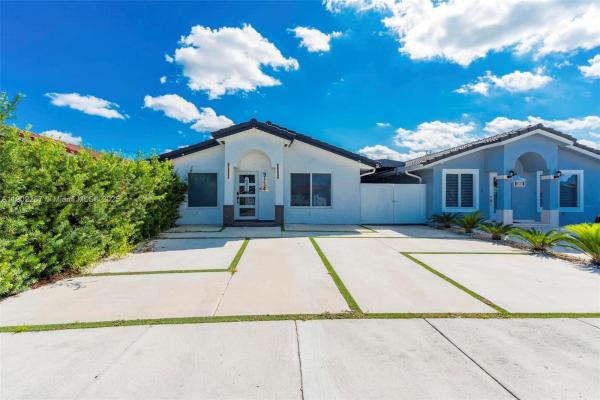 9174 NW 114th Ter, Hialeah, Florida 33018, image 1