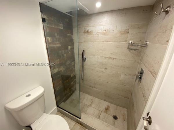 The Clifton, 3161 S Ocean Dr #1210, Hallandale Beach, Florida 33009, image 1