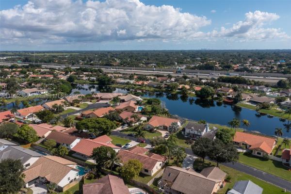 Hawkes Bluff, 5641 Thistledown Ter, Davie, Florida 33331, image 1