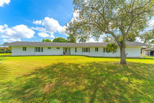 26715 SW 203rd Ave, Homestead, Florida 33031, image 1