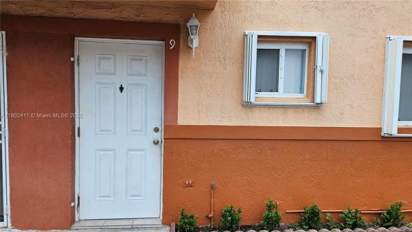 8079 NW 8th St #9, Unincorporated Dade County, Florida 33126, image 1