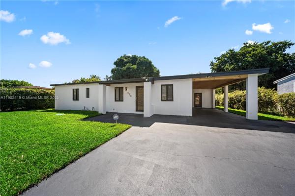 620 NW 194th St, Miami, Florida 33169, image 1