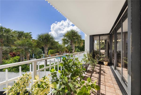 4000 Towerside Ter #412, Miami, Florida 33138, image 1