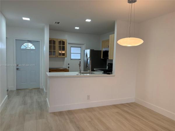 Walnut Gardens, 4700 NW 35th St #602, Lauderdale Lakes, Florida 33319, image 1