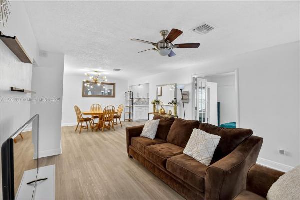 North Andrews Gardens, 554 NW 46th St #1, Oakland Park, Florida 33309, image 1