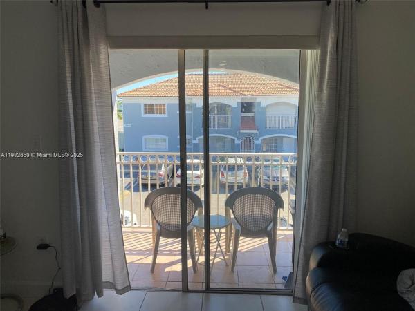 Gratigny Villas, 2860 W 80th St #217-12, Hialeah, Florida 33018, image 1