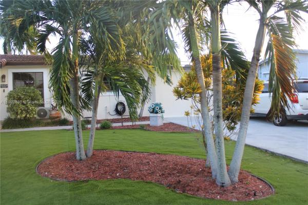 Palm Springs North, 8000 NW 172nd St, Hialeah, Florida 33015, image 2
