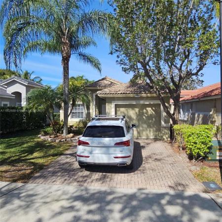 Sapphire Shores, 4121 Sapphire Bnd, Weston, Florida 33331, image 1