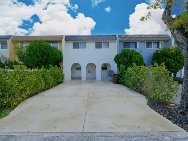 6855 W 2nd Ln, Hialeah, Florida 33014, image 1