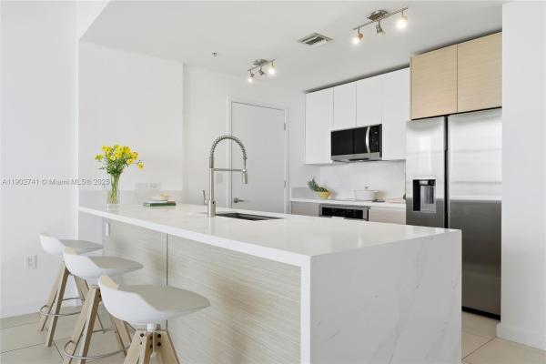 Four Midtown Miami, 3301 NE 1st Ave 2804 #H2804, Miami, Florida 33137, image 1