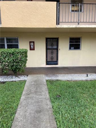 Sunrise Island, 3955 N Nob Hill Rd #101, Sunrise, Florida 33351, image 1