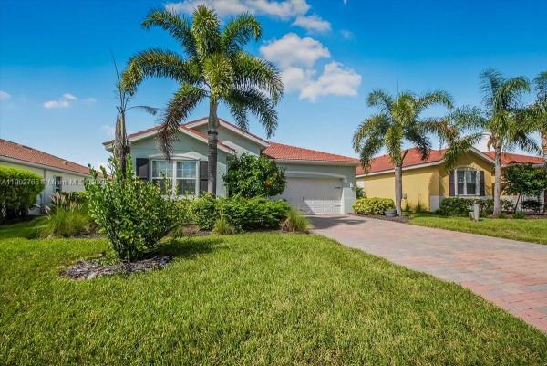 3348 Apple Blossom, Fort Myers, Florida 33920, image 1