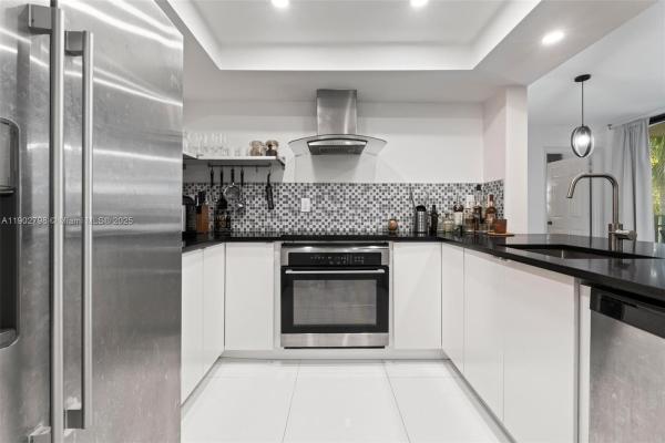 3581 SW 117th Ave #5-207, Unincorporated Dade County, Florida 33175, image 1