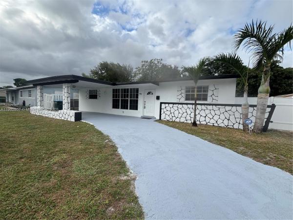 Boulevard Heights, 6881 SW 6th St, Pembroke Pines, Florida 33023, image 1