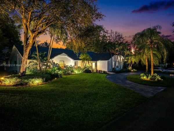 7620 SW 170th St, Palmetto Bay, Florida 33157, image 1