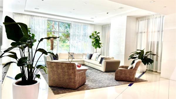 Parque Towers, Sunny Isles Beach, Florida 33160, image 1