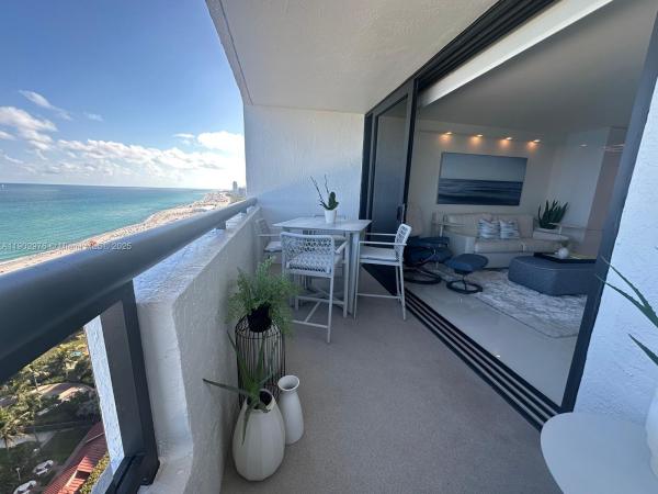 Club Atlantis, 2555 Collins Ave #1907, Miami Beach, Florida 33140, image 1