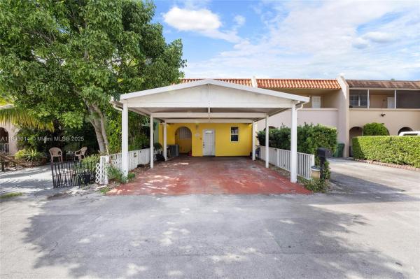 Palm Springs Villas, 7144 W 2nd Ln, Hialeah, Florida 33014, image 1