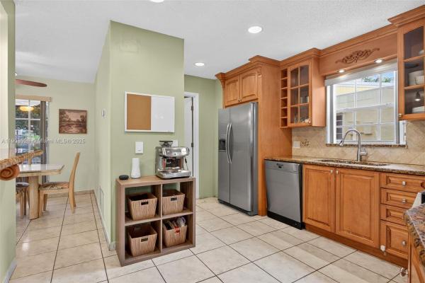 Oriole Margate, 171 SW 79th Ave, Margate, Florida 33068, image 2