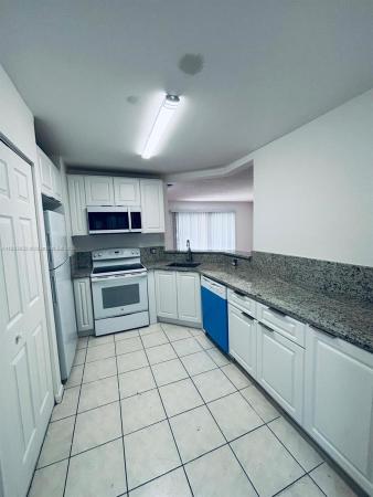 Summer Lake, 3453 NW 44th St #105, Oakland Park, Florida 33309, image 1