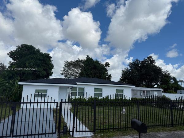 Acme Gulfair, 2441 NW 98th St, West Little River, Florida 33147, image 2