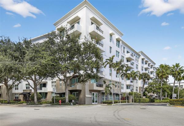 Lauderdale One, 2421 NE 65th St #508, Fort Lauderdale, Florida 33308, image 2