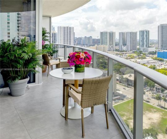 Aria On The Bay, 488 NE 18th St #2301, Miami, Florida 33132, image 1