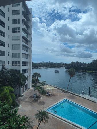 Blair House, 9102 W Bay Harbor Dr #4-C, Bay Harbor Islands, Florida 33154, image 1