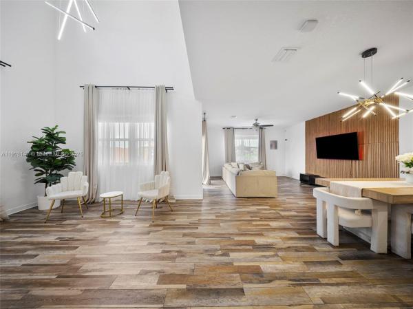 The Riviera, 1411 SE 26th Rd, Homestead, Florida 33035, image 2