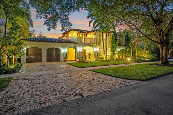 Coral Gables Country Club, 932 Escobar Ave, Coral Gables, Florida 33134, image 3