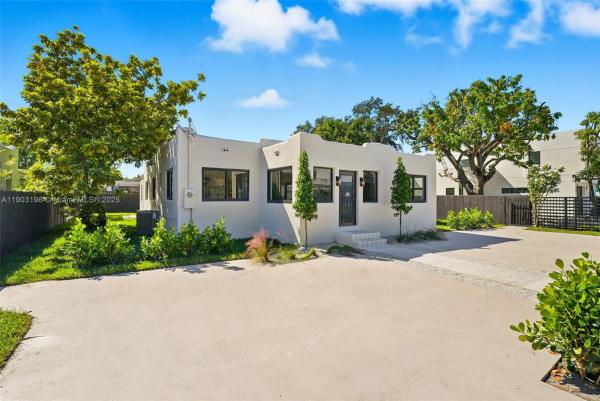 Grapeland Park, 2544 SW 19th St, Miami, Florida 33145, image 1