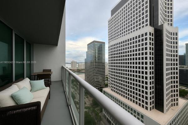 500 Brickell West, 55 SE 6th St #2808, Miami, Florida 33131, image 1