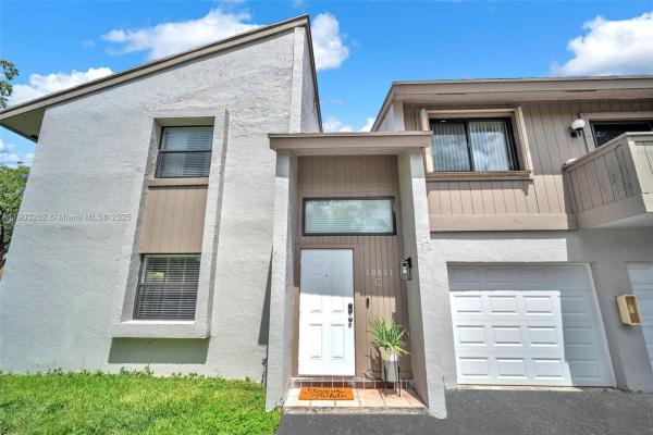 10611 SW 113th Pl #93-C, Unincorporated Dade County, Florida 33176, image 1