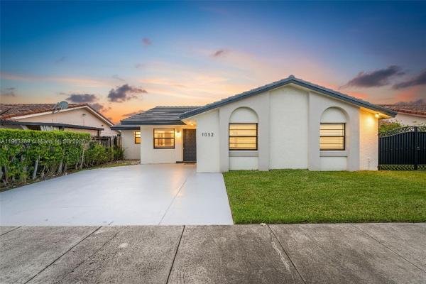 1052 NW 127th Path, Miami, Florida 33182, image 1