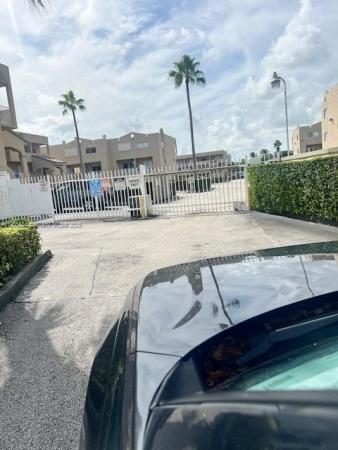 Hialeah, Florida 33016, image 1