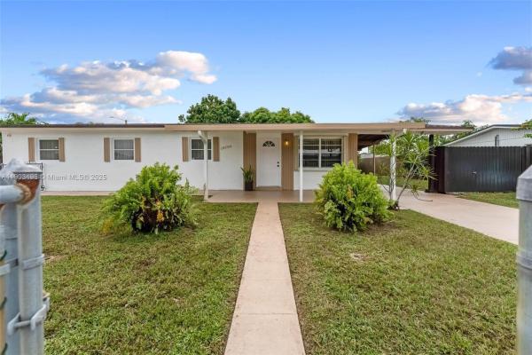 Miami Gardens Manor, 19700 NW 48th Ave, Miami Gardens, Florida 33055, image 3