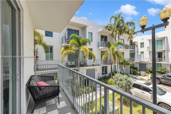 The Courtyards At Hollywood Station, 2142 Van Buren St #501, Hollywood, Florida 33020, image 1