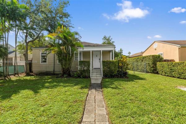 Miami Springs No HOA, 52 Flagler Dr, Miami Springs, Florida 33166, image 2