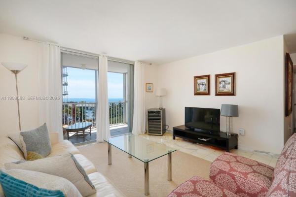 Brickell 25, 145 SE 25th Rd #702, Miami, Florida 33129, image 2