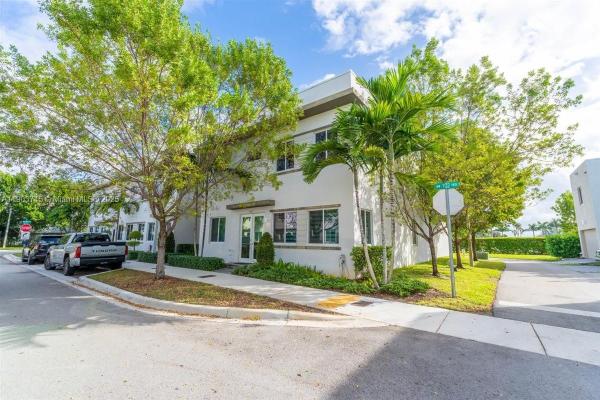 Landmark At Doral, 6611 NW 102nd Path, Doral, Florida 33178, image 1