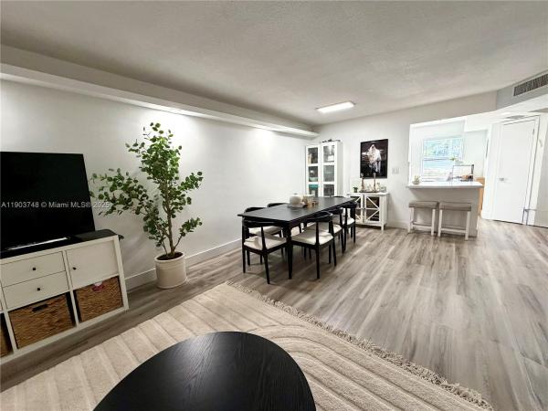 Rolling Greens, 1101 NE 191st St #H104, Ojus, Florida 33179, image 2