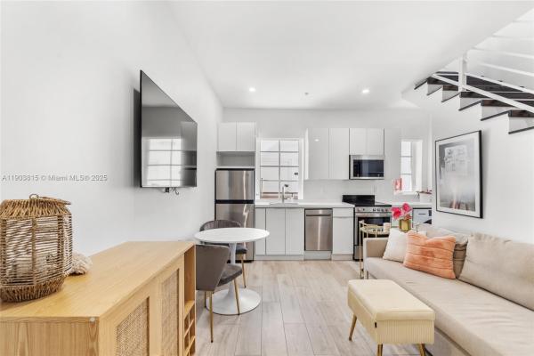 Canterbury At Lincoln Road, 1610 Euclid Ave #A110, Miami Beach, Florida 33139, image 1