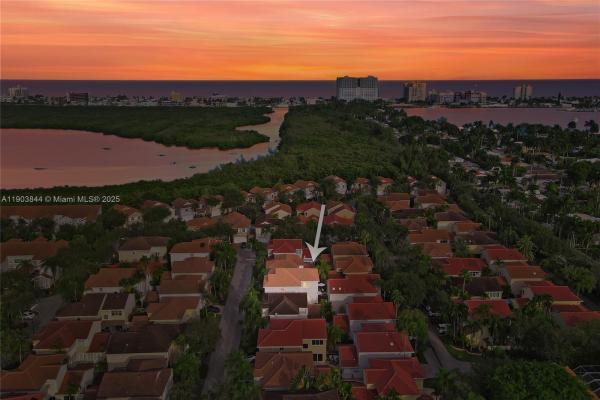 West Lake Village, 1046 Satinleaf St, Hollywood, Florida 33019, image 1