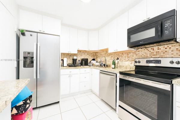 Carlton Bay, 2821 N Miami Beach Blvd #5O, North Miami Beach, Florida 33160, image 2