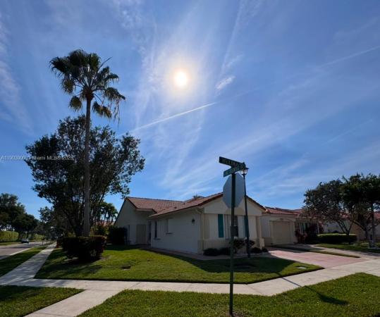 Floral Lakes, 6050 Heliconia Rd, Delray Beach, Florida 33484, image 2