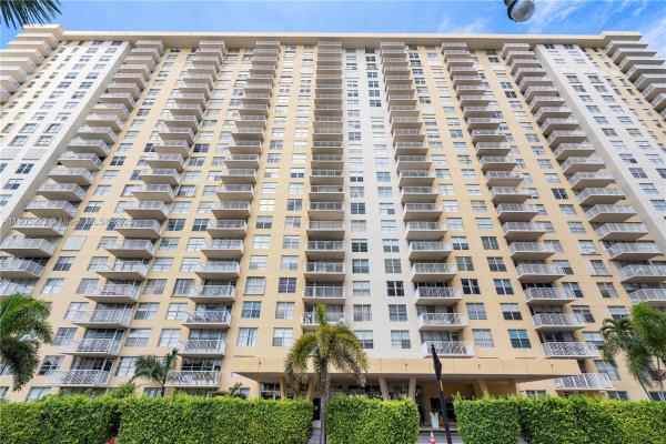 Winston Towers 400, 231 174th St #MO-3, Sunny Isles Beach, Florida 33160, image 2