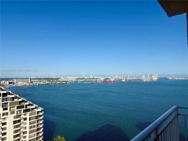 Isola, 770 Claughton Island Dr #PH-21, Miami, Florida 33131, image 1